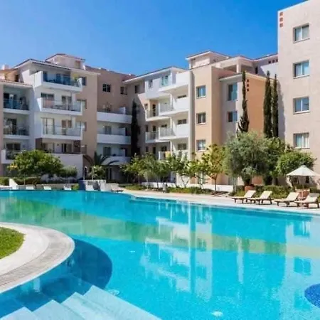 Elysia Park Rose 3 Bedroom דירה *